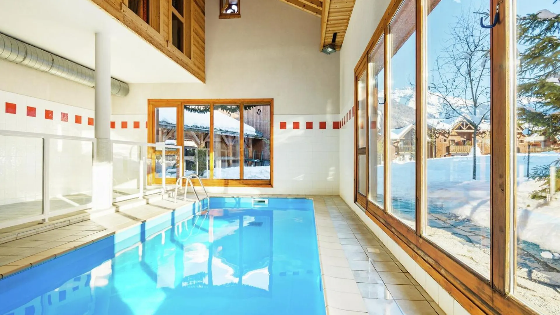 Attractive Apartment With A Balcony In Le Grand Massif サモエンヌ