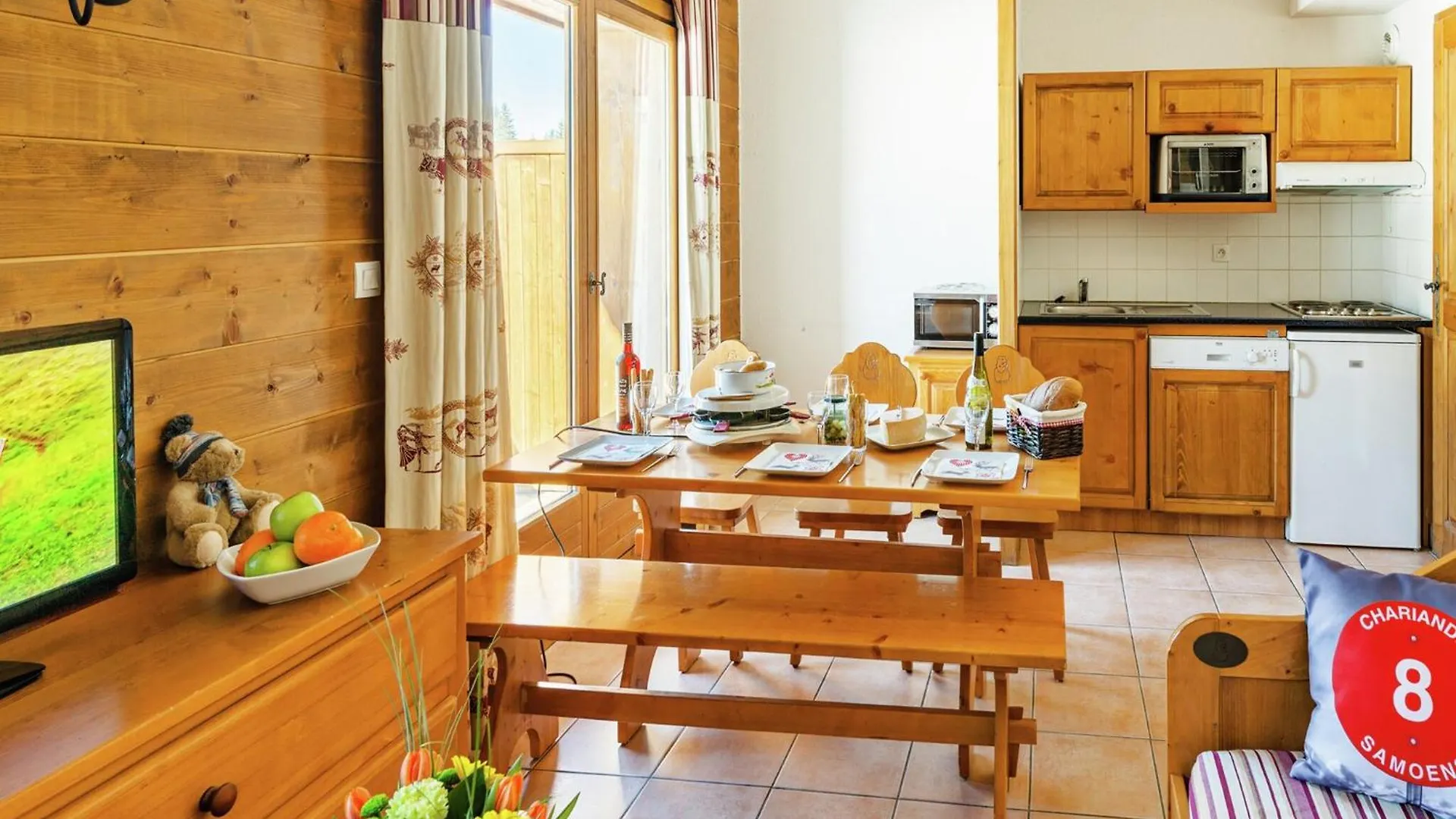 Attractive Apartment With A Balcony In Le Grand Massif サモエンヌ