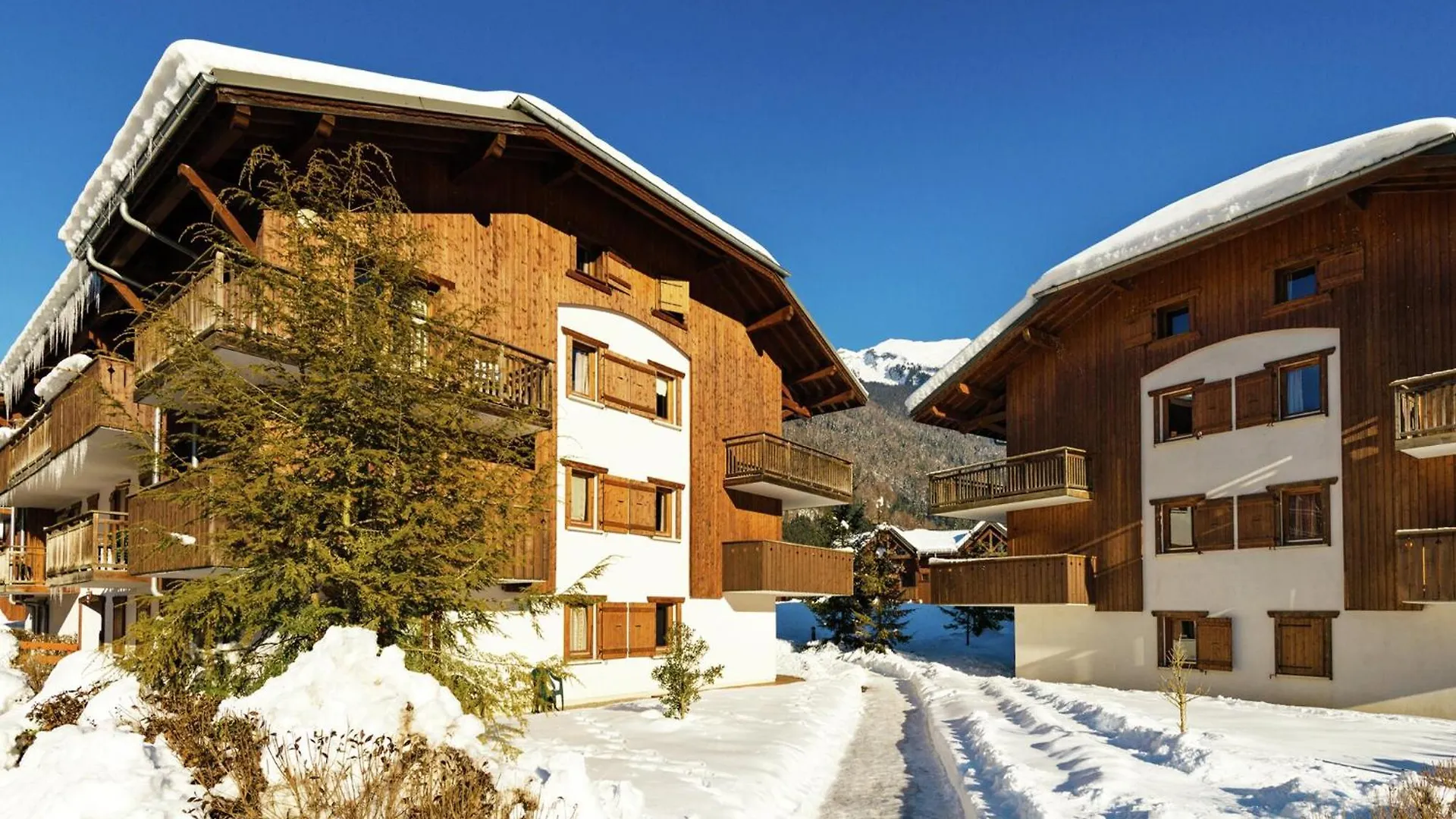 Attractive Apartment With A Balcony In Le Grand Massif サモエンヌ 0*,